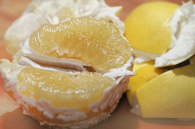 Помело — корисні властивості екзотичного фрукту