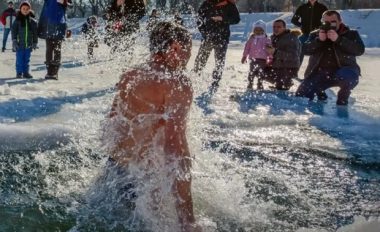 Чи варто купатися на Водохреща?